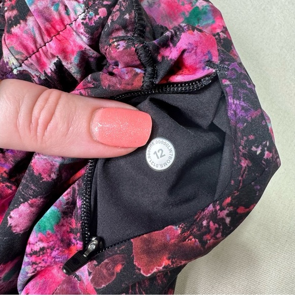 Lululemon Track That High Rise Athletic Shorts Pink Fluoro Floral Multi 12 - Picture 10 of 10